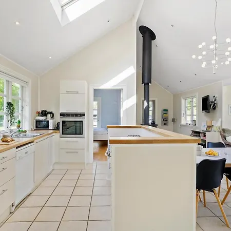 Semesterbostad Amazing In With Kitchen *